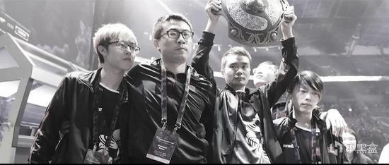 电竞产业新篇章：英特尔与三星携手四大巨头推动发展